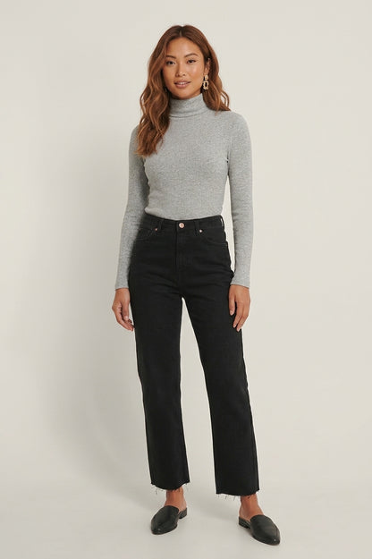 Straight High Waist Raw Hem Jeans