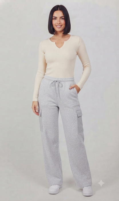 Gray High-Waisted Cargo Sweatpant