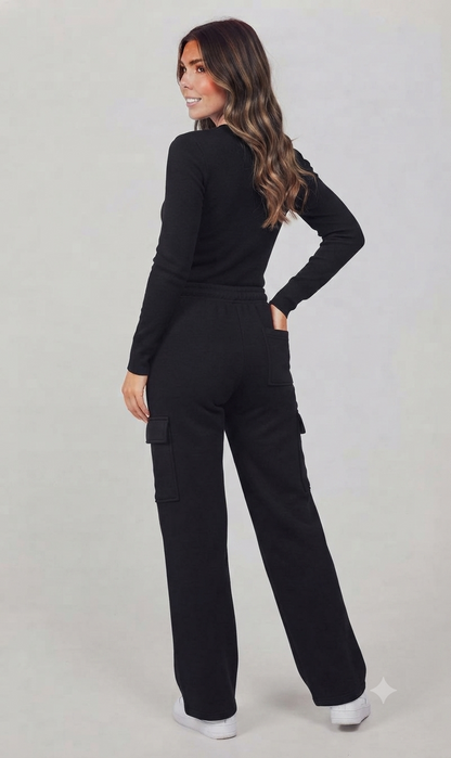 Black High-Waisted Cargo Sweatpant